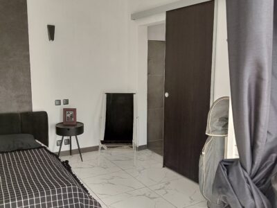 Studio avec vue imprenable sur la brousse