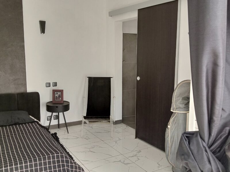 Studio avec vue imprenable sur la brousse