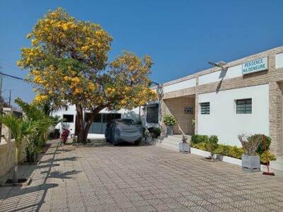 Appartement de luxe avec vue sur mer et piscine