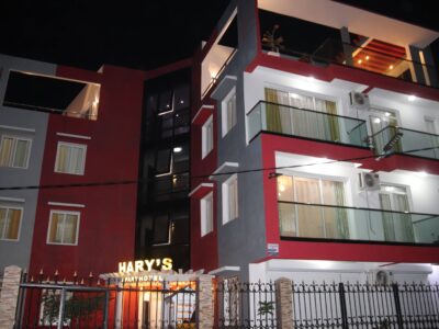 Hary’s Aparthotel – Suite exclusive avec jacuzzi et terrasse privée